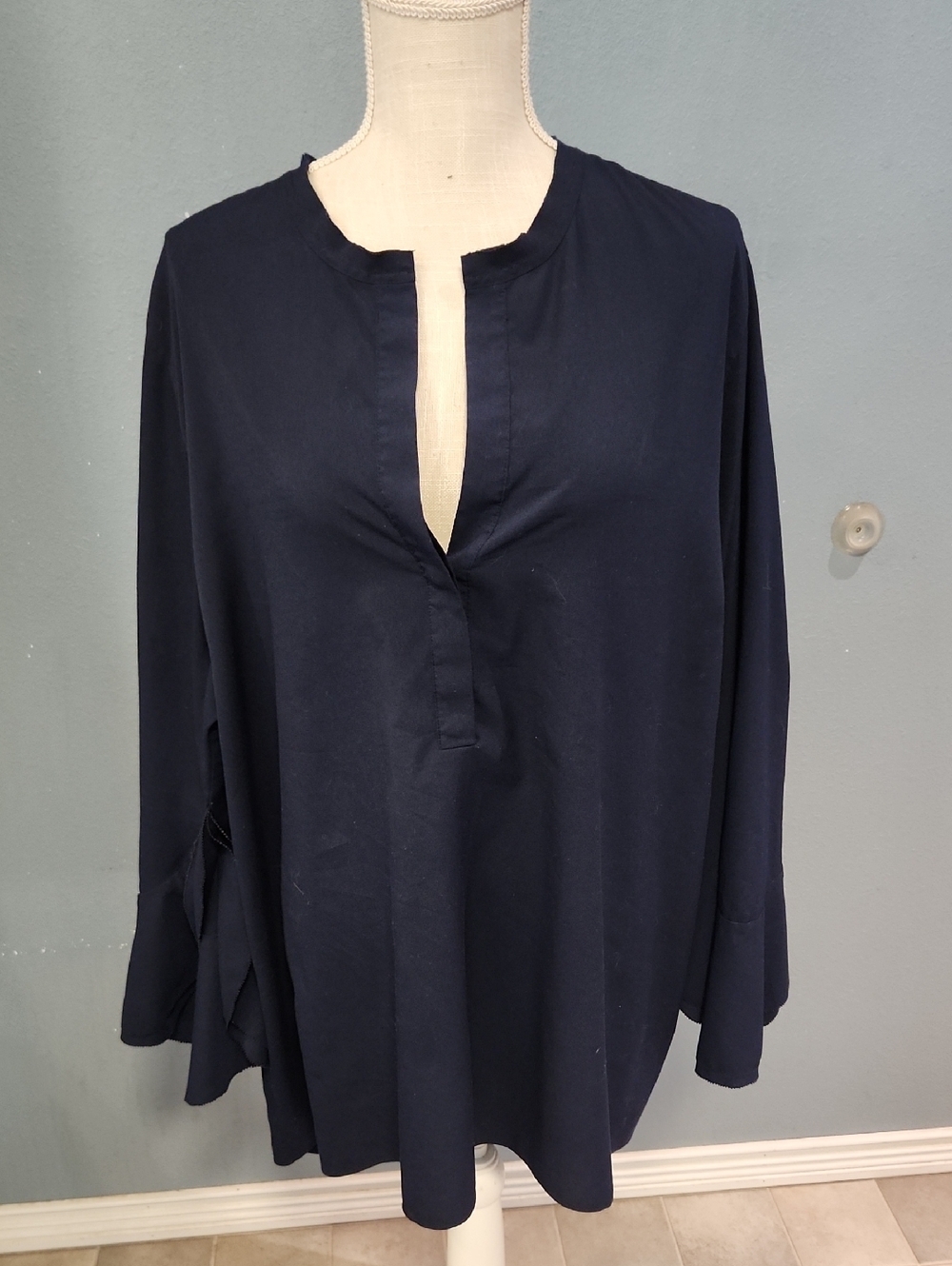 Soft Surroundings Boho V-neck Raw Hem High-low Hem Bell Sleeves Tunic Blouse